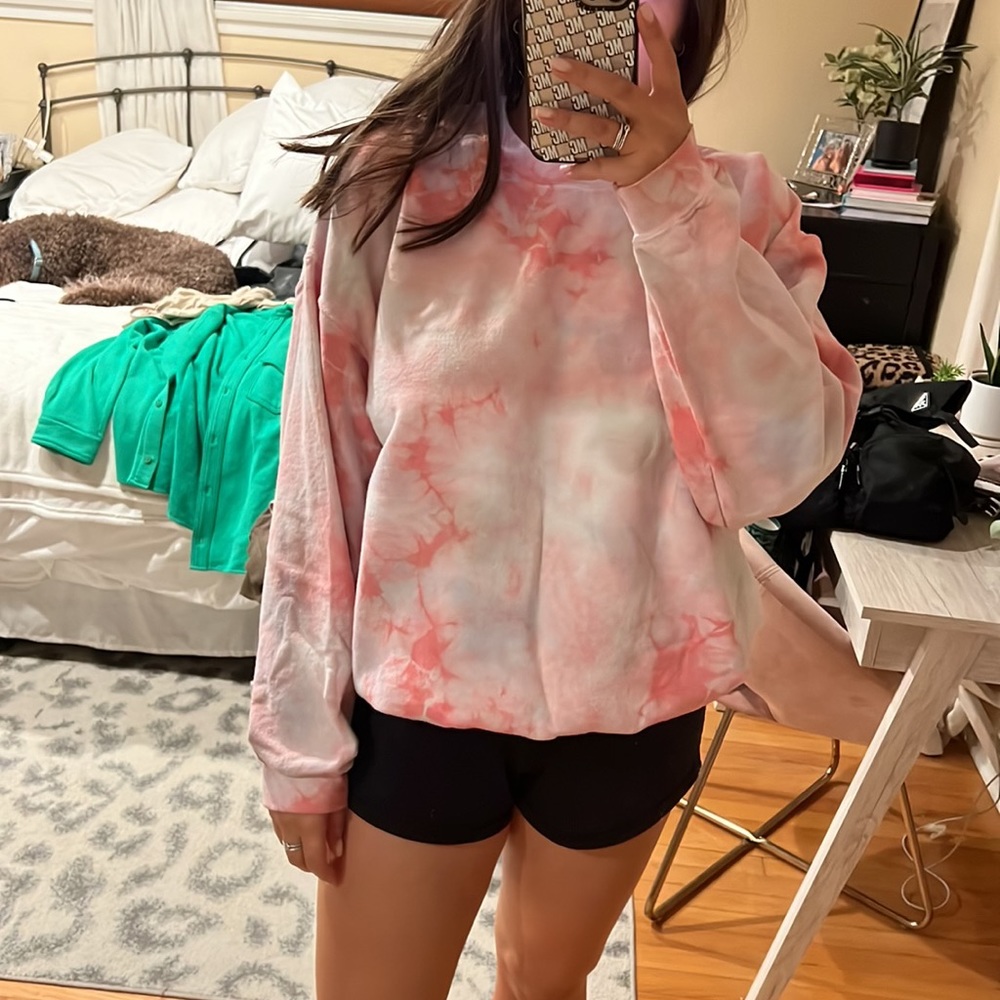 Urban Renewal Tie Dye crew neck - Picture 2 of 2